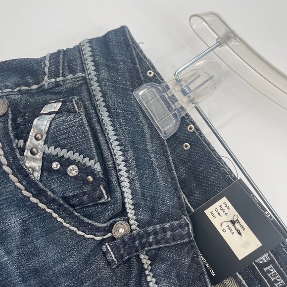 Pepe Jeans New “Tishra”  Slim Denim Capris Sz 32 MSRP $62 - Picture 3 of 6